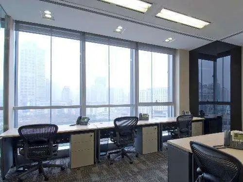 广汉利民井桥冲孔队公司